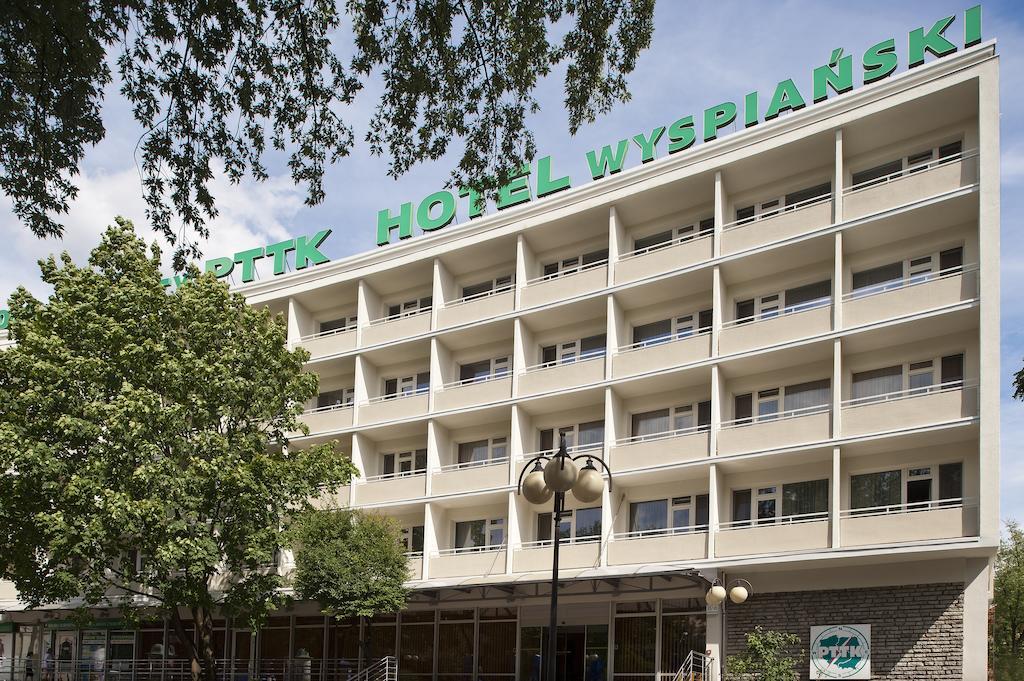 Hotel Wyspianski Krasków Dış mekan fotoğraf